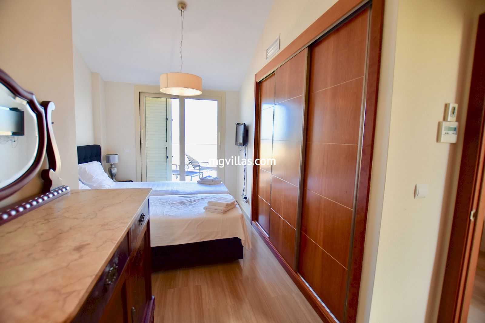 APARTAMENTO ATICO EN PRIMERA LINEA A LA VENTA EN JAVEA - COSTA BLANCA - ALICANTE